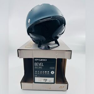 Giro Bevel Helmet Size Adult Small 52-55.5cm NEW Ski Snow Skiing Snowboard Blue